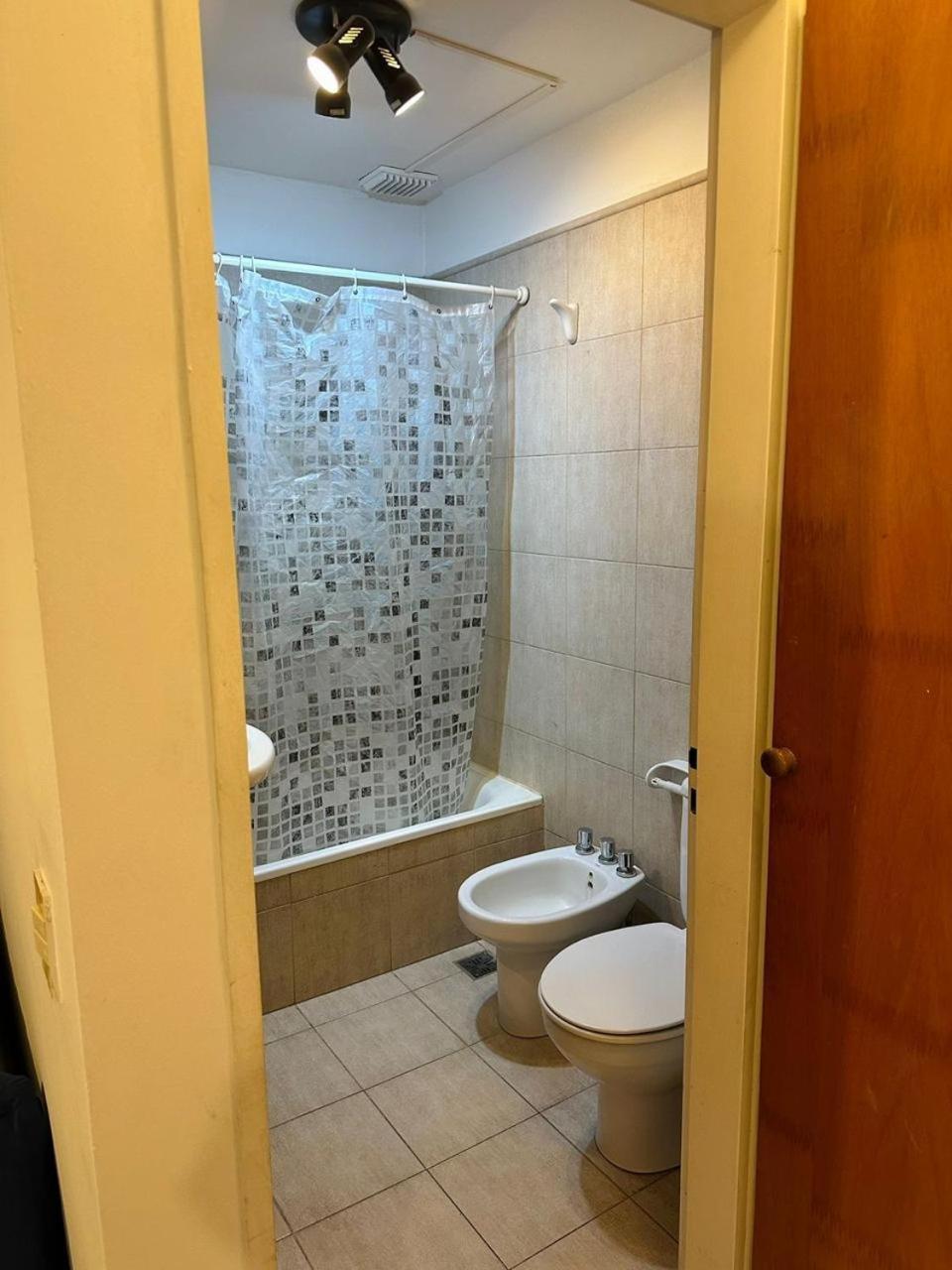 Hermoso Apartamento En Country Hosp Univ Austral Pilar  Eksteriør bilde